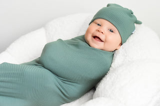 SAGE RIB DREAM SWADDLE & BEANIE