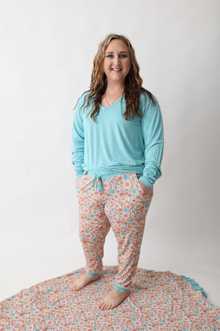 FLOWER FIELDS WOMEN'S JOGGER DREAM SET