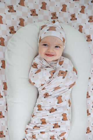 COZY BEAR DREAM SWADDLE & BEANIE