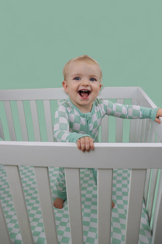 MINT CHECKERS DREAM CRIB SHEET