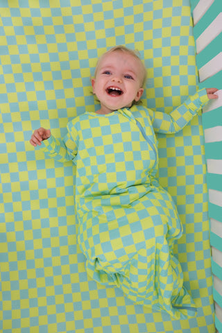 BE BOLD CHECKERS DREAM CRIB SHEET