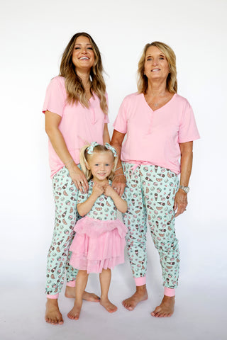 EXCLUSIVE BERRY CUTE BAKERY WOMEN’S JOGGER DREAM SET