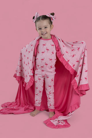 FLOCKING FLAMINGOS RUFFLE DREAM BLANKET