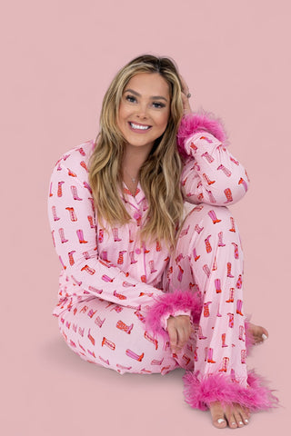 EXCLUSIVE YEE HAW HOLLIE WOMEN'S RELAXED FLARE FEATHERED DREAM SET