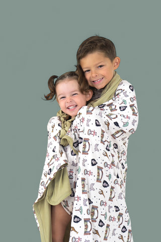 EXCLUSIVE ZOO ADVENTURES DREAM BLANKET