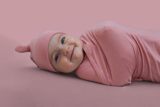 MAUVE RIB DREAM SWADDLE & BEANIE