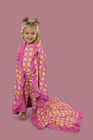 RADIANT SMILES DREAM RUFFLE BLANKET