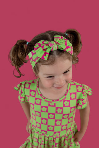 WILD DAISY CHECKERS DREAM BOW