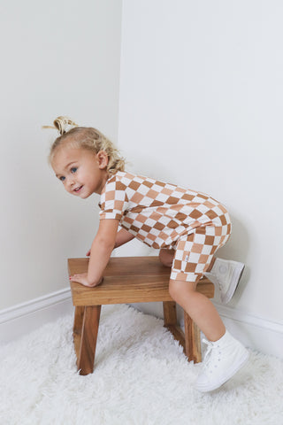 CHESTNUT CHECKERS DREAM SHORTIE