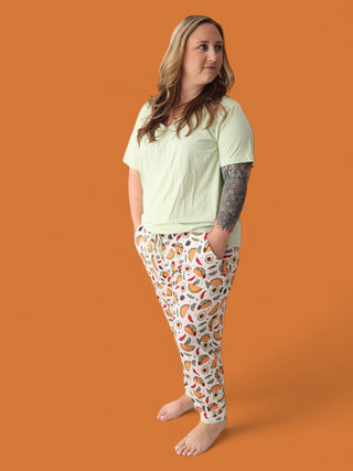 EXCLUSIVE TACO TUESDAY WOMEN’S JOGGER DREAM SET