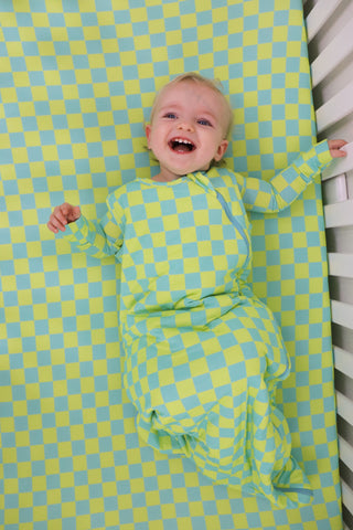 BE BOLD CHECKERS DREAM CRIB SHEET