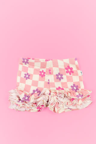 WAVY DAISY CHECKERS DREAM RUFFLE SHORTS