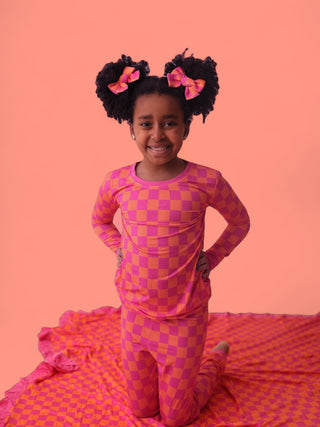 NEON DREAMS CHECKERS DREAM SET