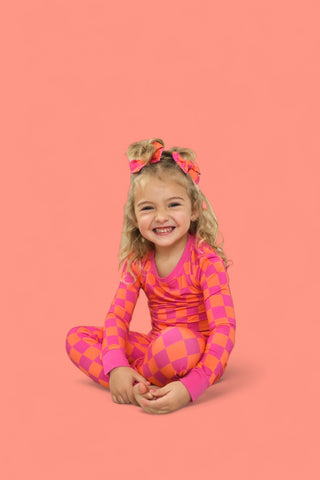 NEON DREAMS CHECKERS DREAM SET