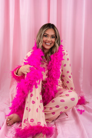 PUCKER UP FEATHERED WOMEN’S RELAXED FLARE DREAM SET