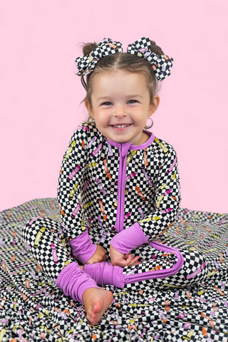 GET YOUR CRAYON ON DREAM RUFFLE BLANKET