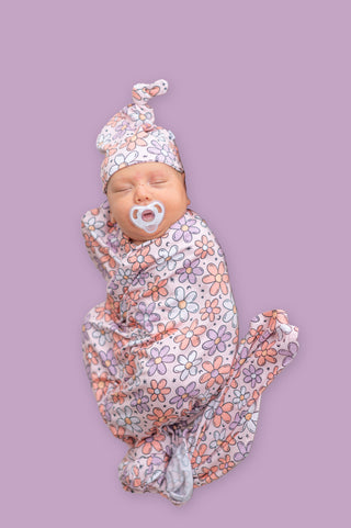 EXCLUSIVE FULL BLOOM DREAM SWADDLE & BEANIE